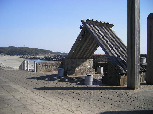 rest-area-tsuno-takeoff-point-for-the-first-emporer-of-japan.jpg